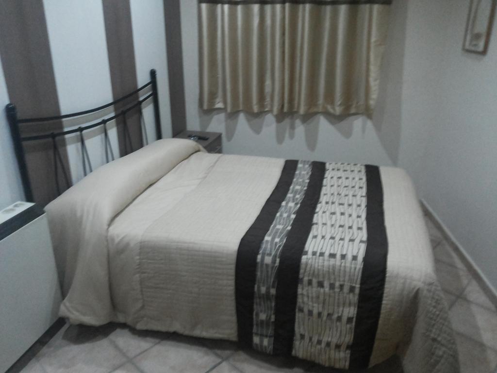 Hostal El Duende Blanco Sierra Nevada Szoba fotó