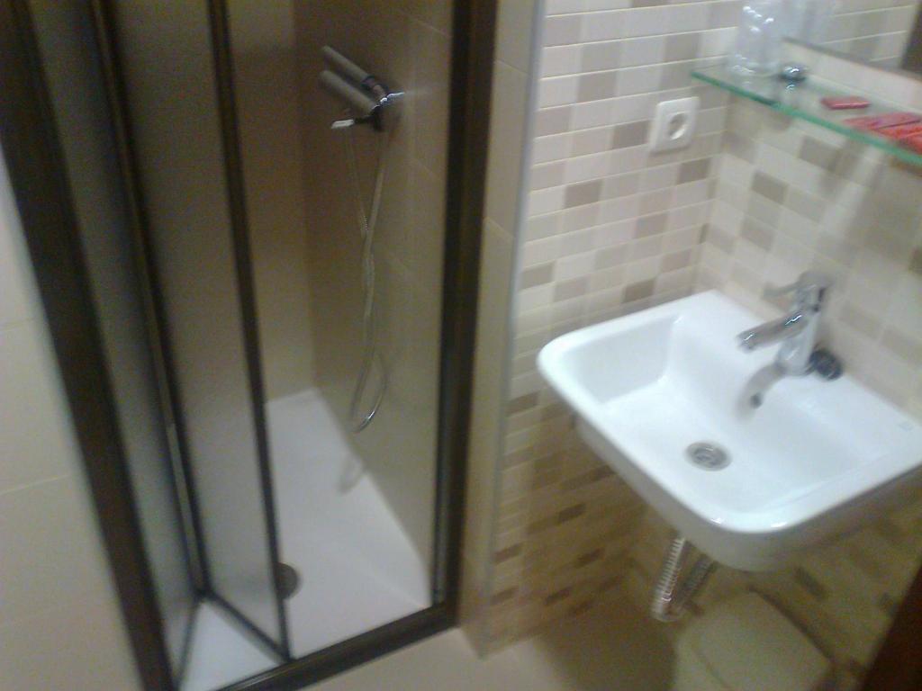 Hostal El Duende Blanco Sierra Nevada Szoba fotó